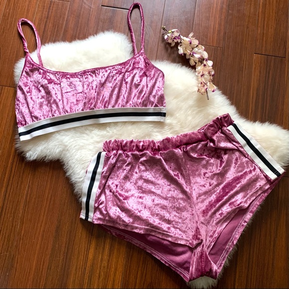 Dusty Rose Velvet Bra Top Shorts Set, Sz L/XL - Picture 1 of 7